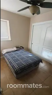 Room for rent in Citrus Heights, CA $1000, house