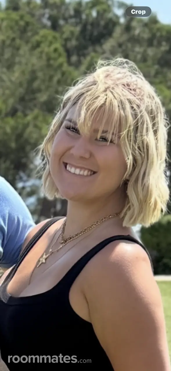 Profile photo 9 of 9