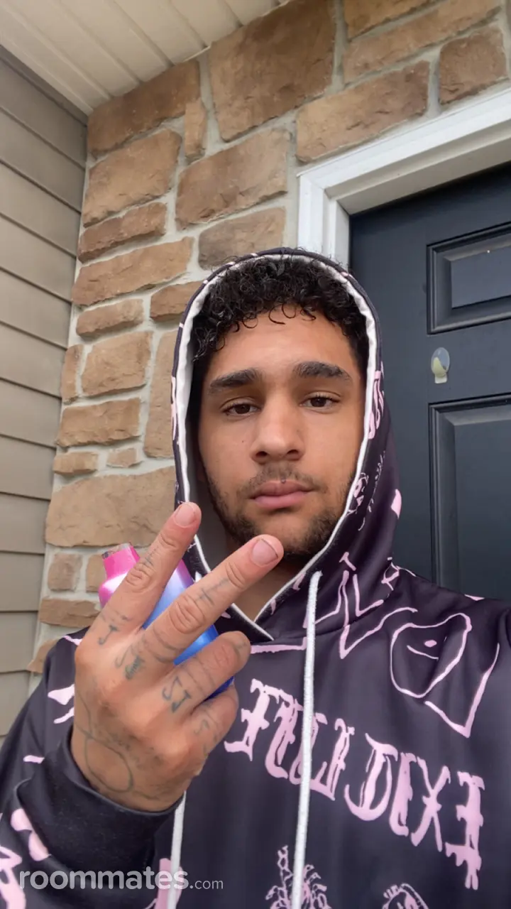 Profile photo 1 of 1