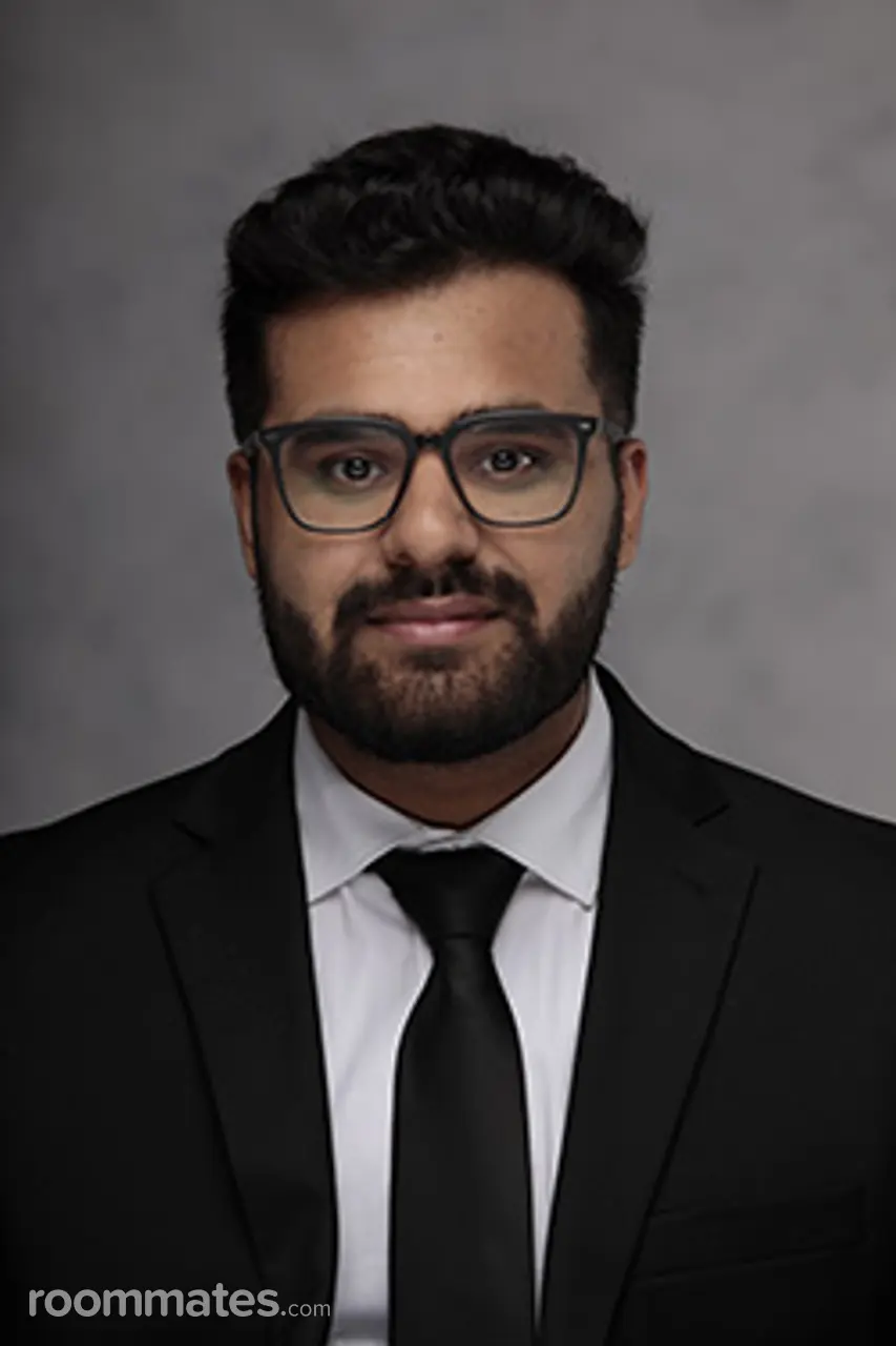 Profile photo 1 of 1