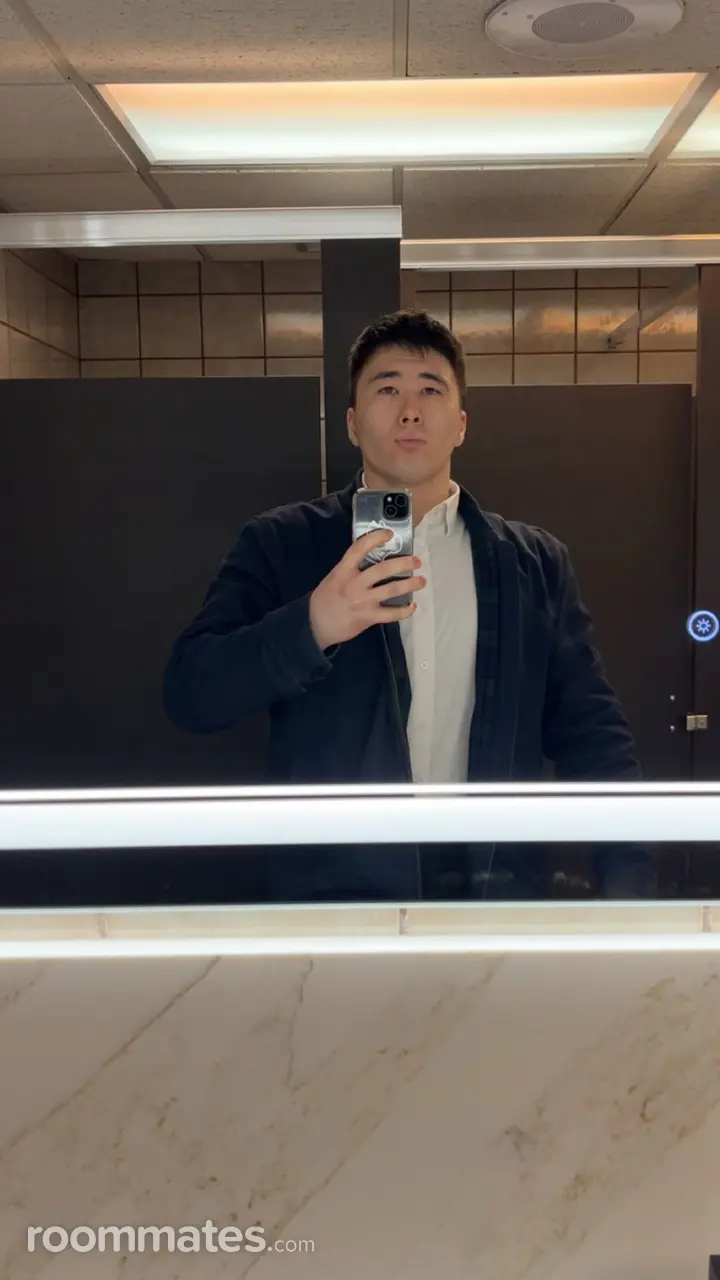 Profile photo 3 of 7