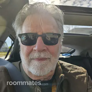 Roommate looking Frankfort Square, IL, $1200