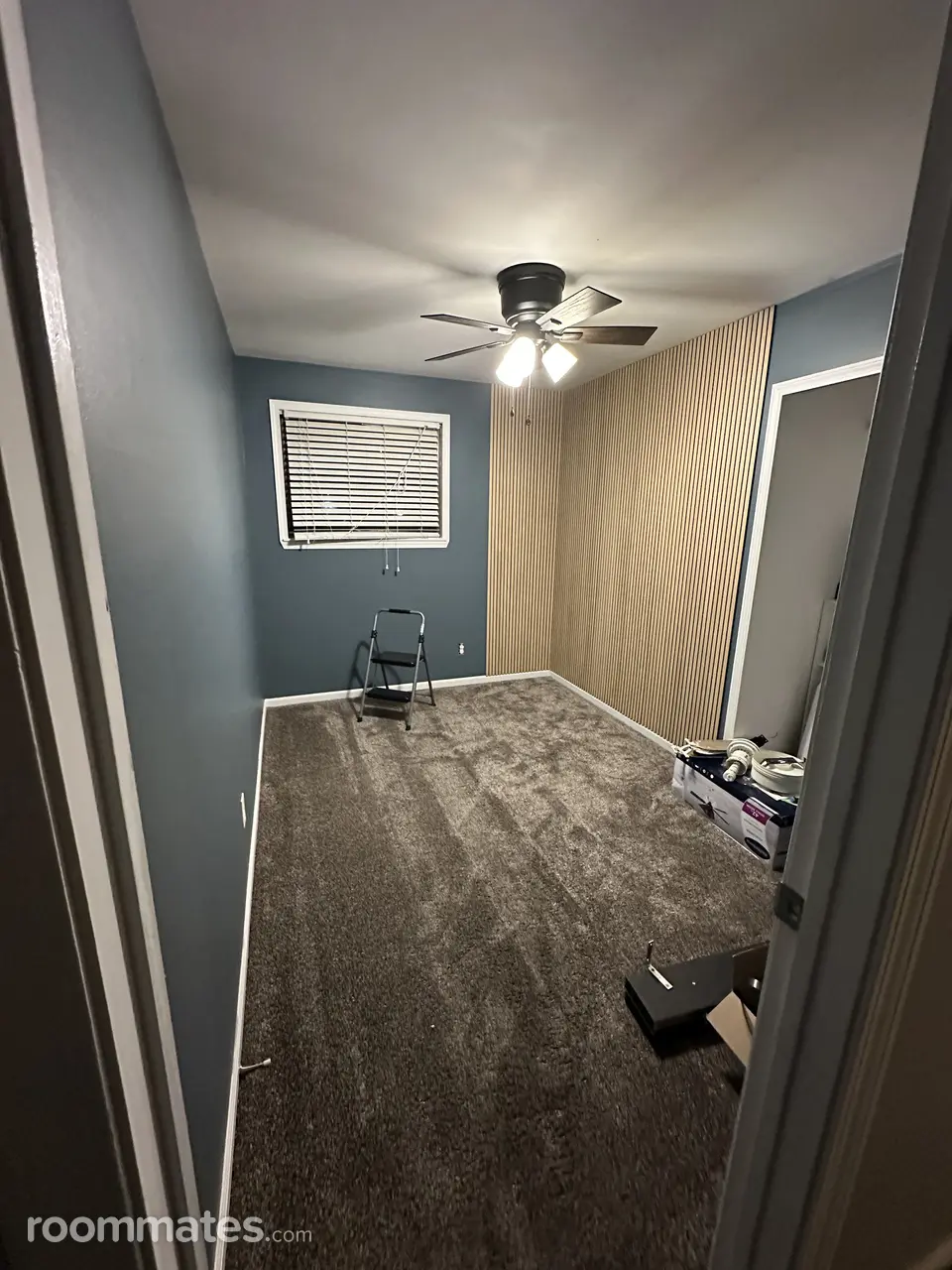 Profile photo 3 of 10