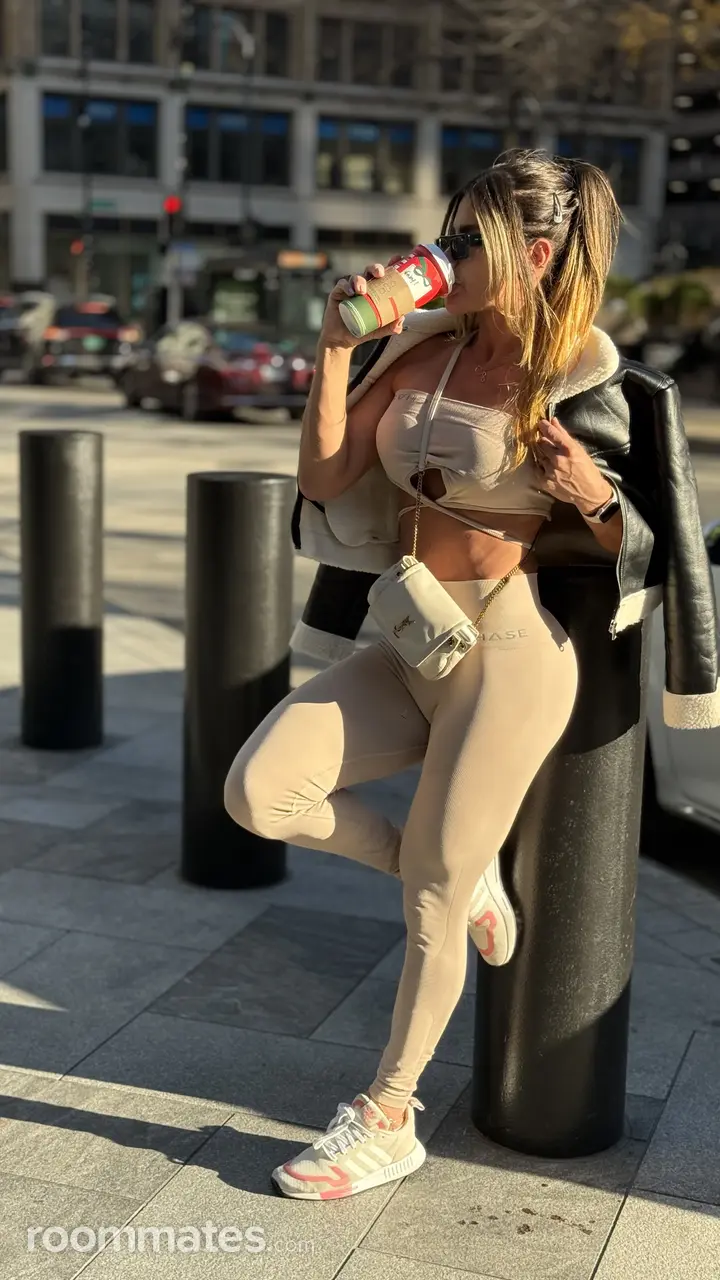 Profile photo 4 of 10