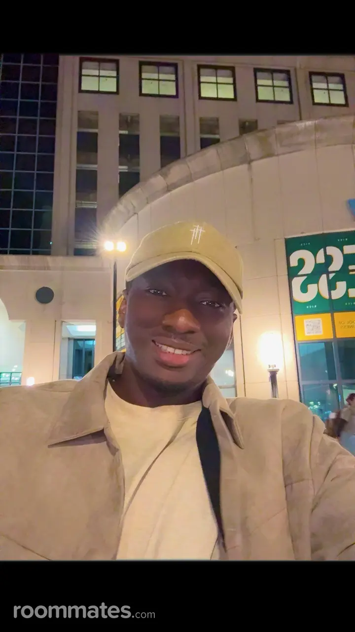 Profile photo 2 of 6