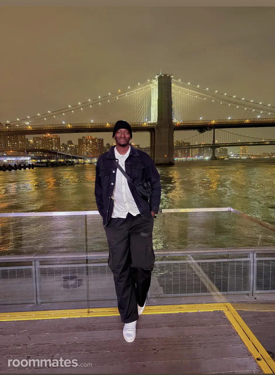 Profile photo 3 of 6