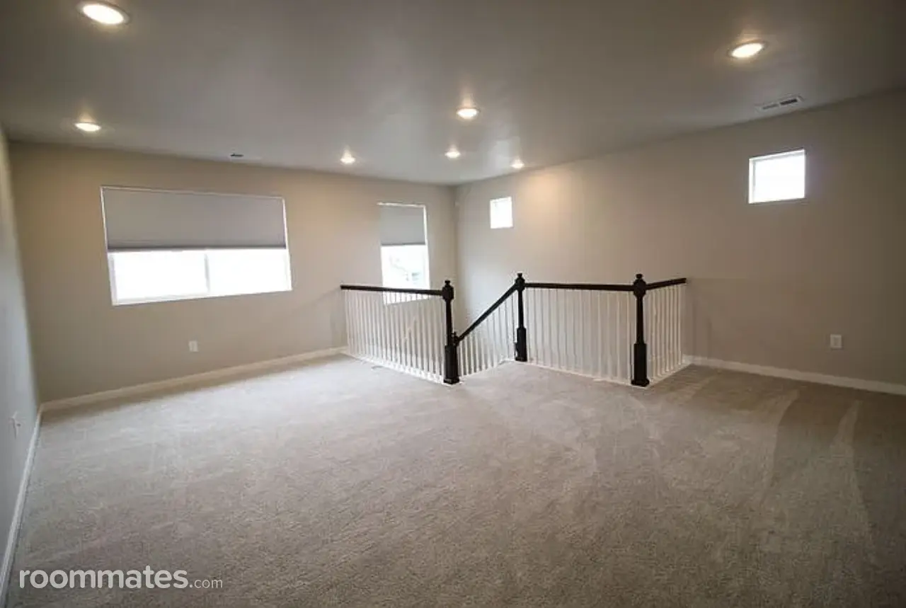 Profile photo 5 of 7