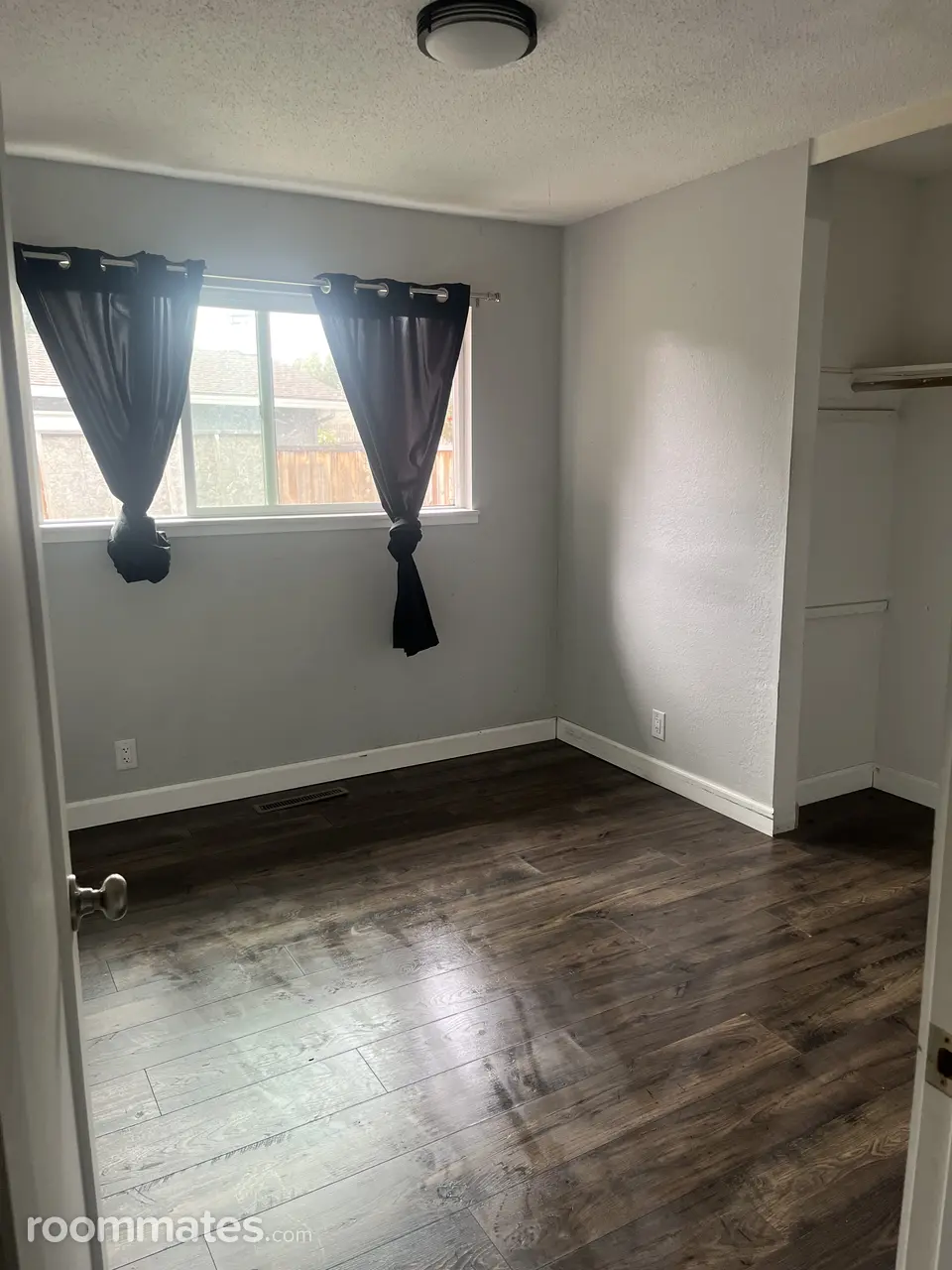 Profile photo 1 of 2