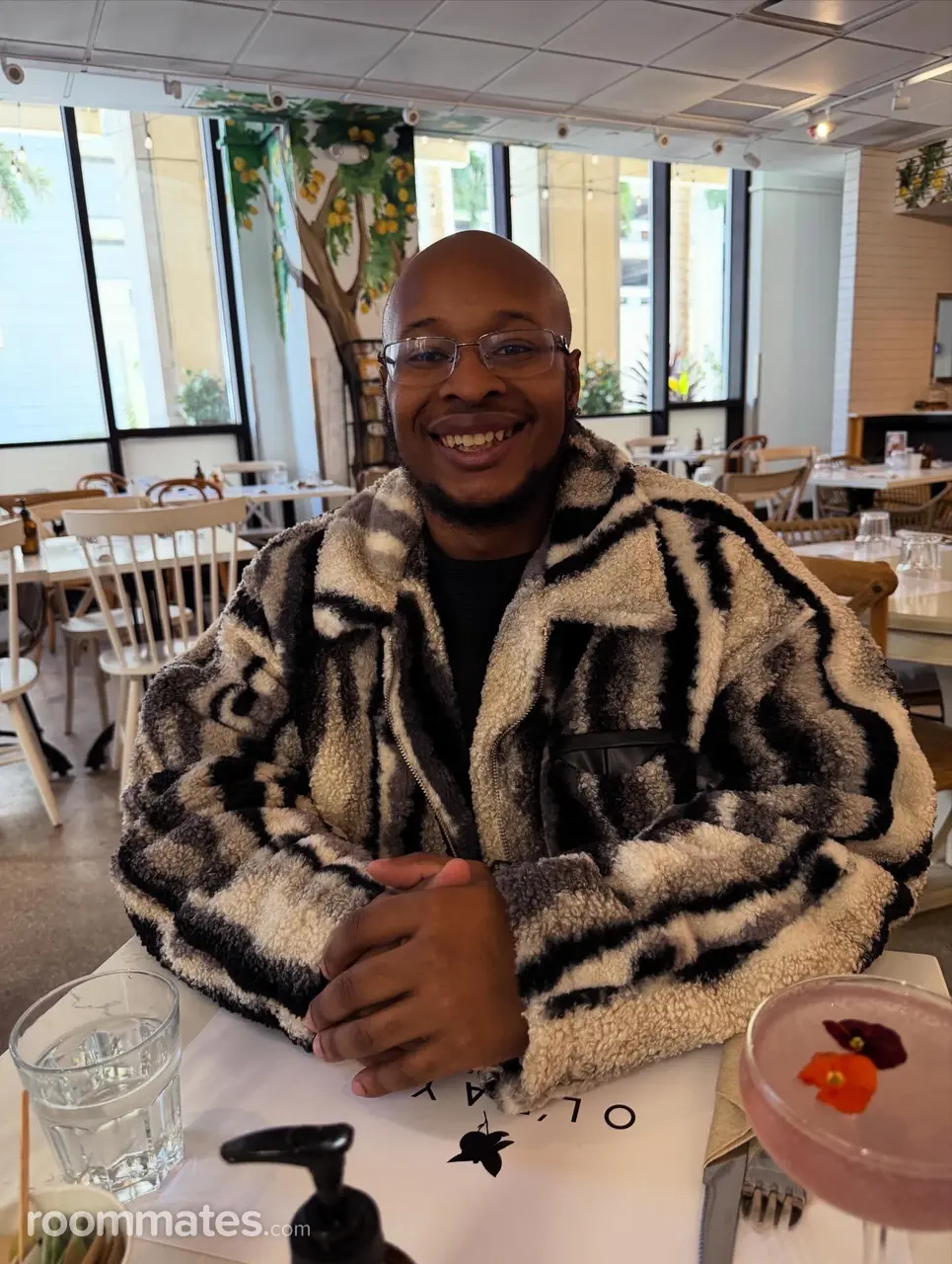 Profile photo 1 of 7