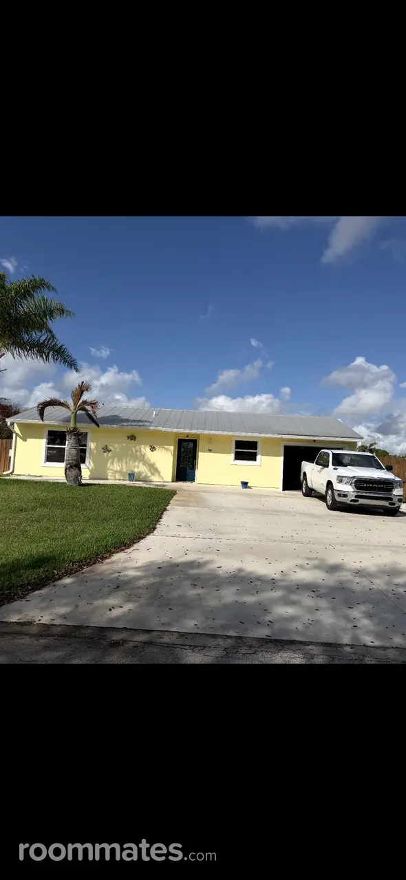 Profile photo 5 of 11