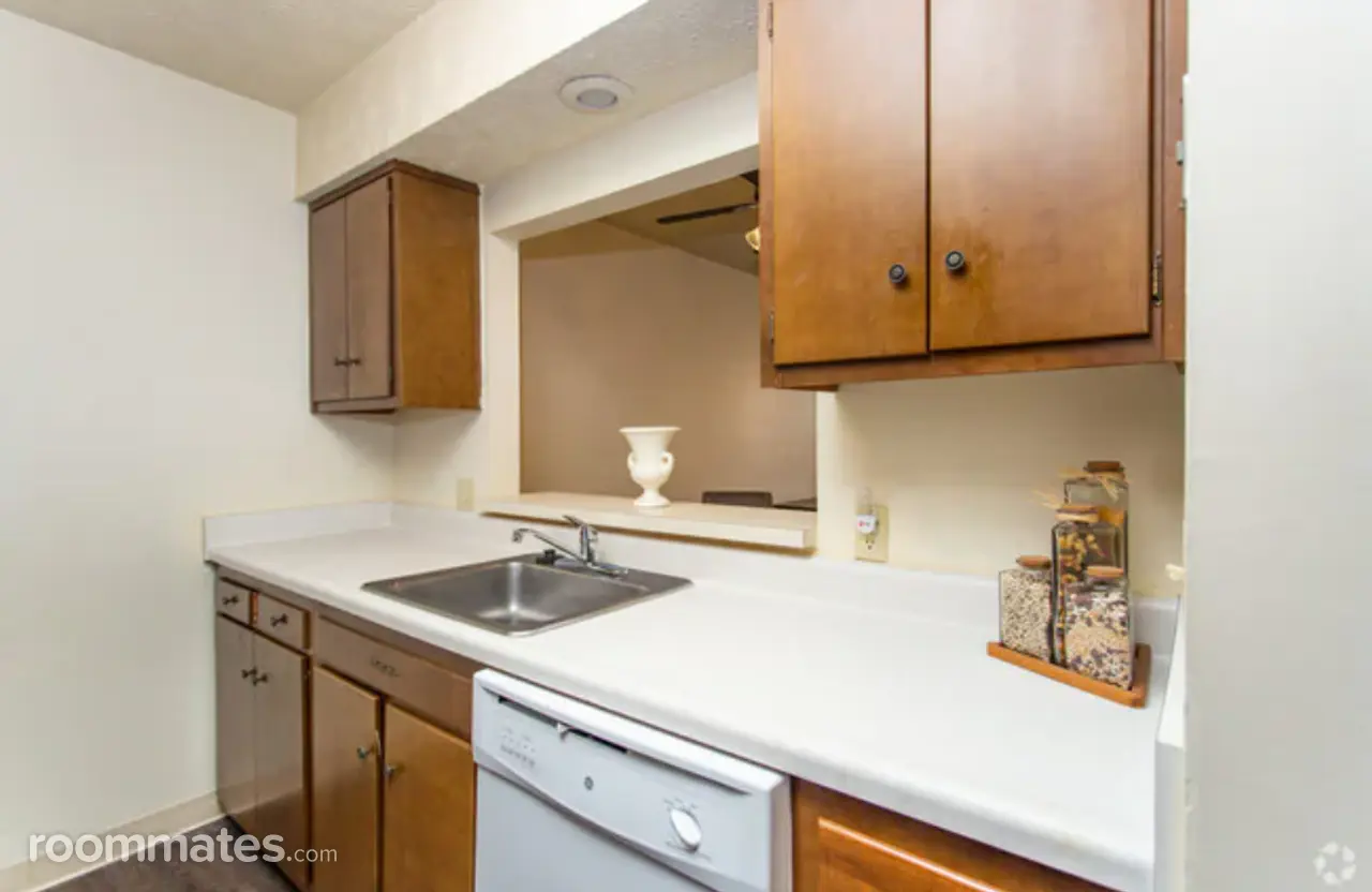 Profile photo 3 of 5