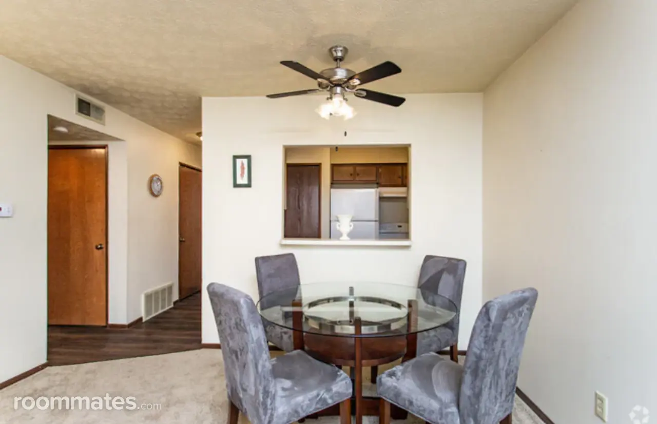 Profile photo 2 of 5