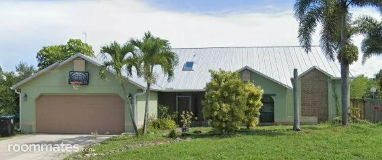 Profile photo 1 of 5