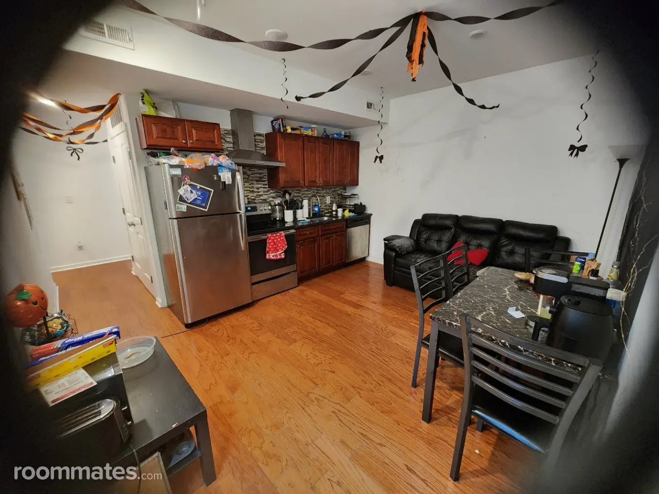 Profile photo 1 of 2