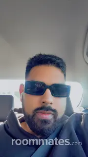 Roommate looking Oakland CA, $1900