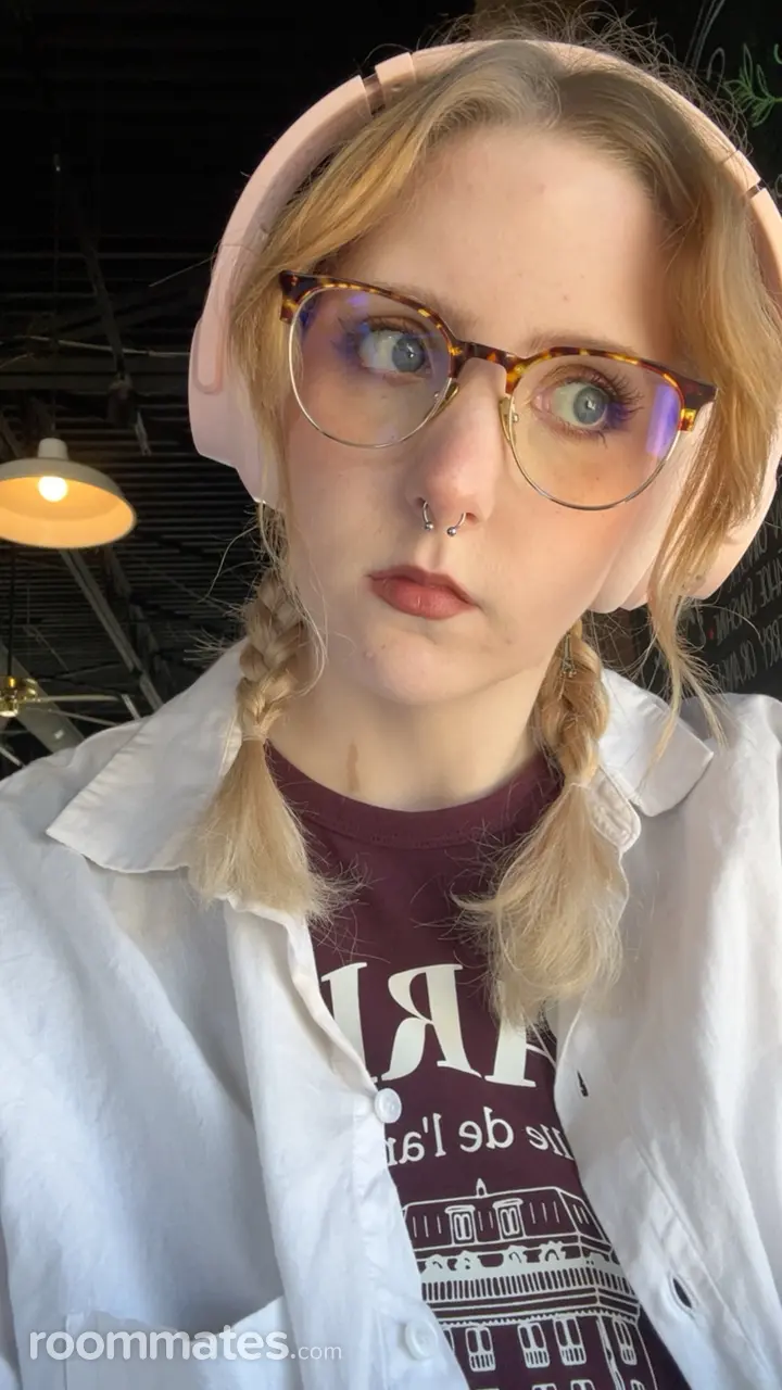 Profile photo 5 of 9