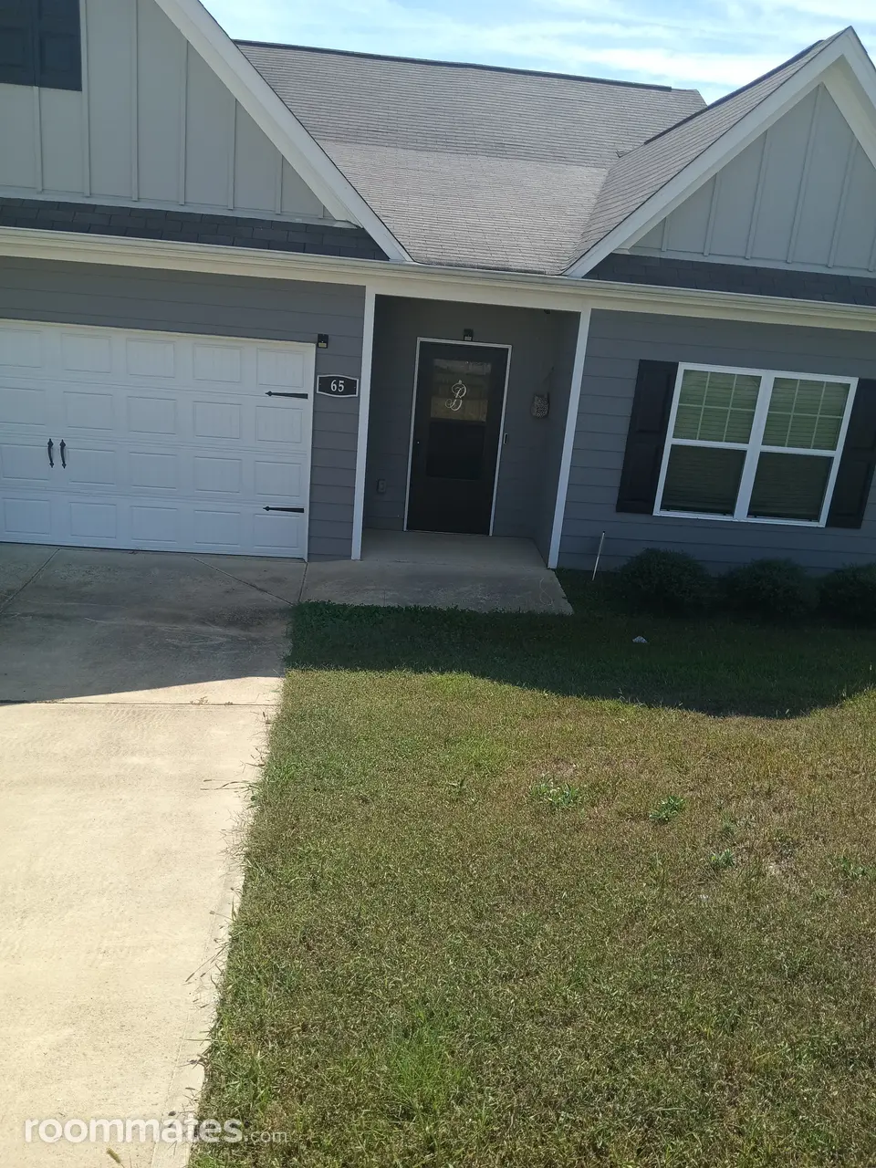 Profile photo 3 of 10