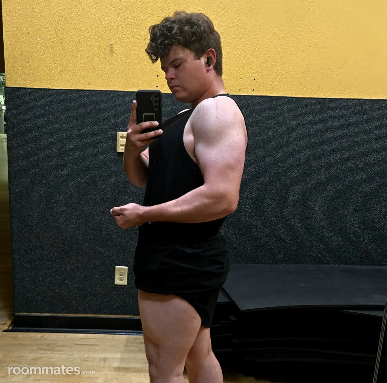 Profile photo 2 of 7