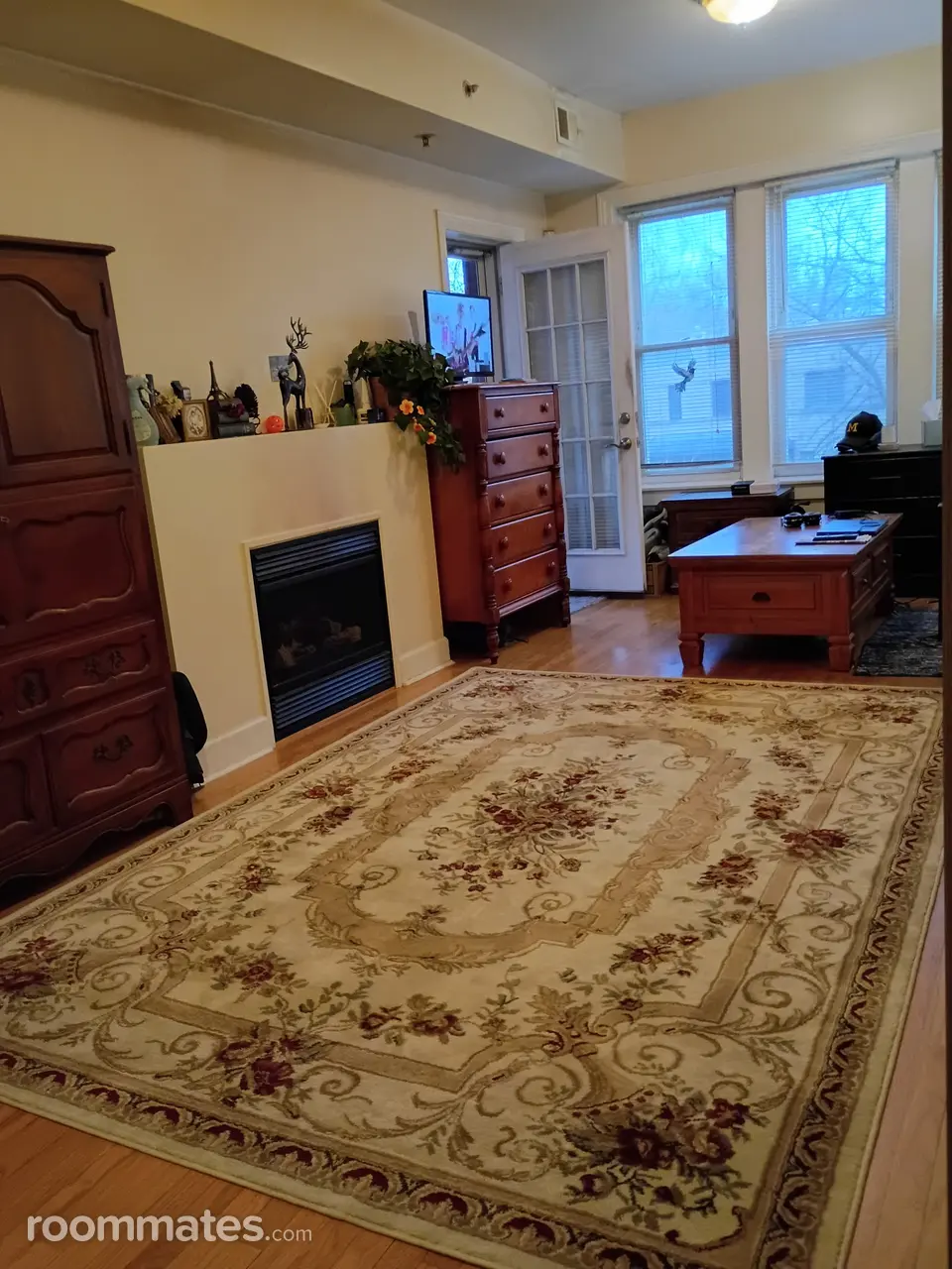 Profile photo 6 of 13