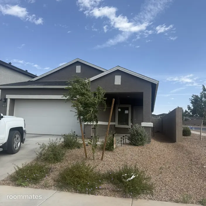 Room for rent in Tucson, AZ $800, house