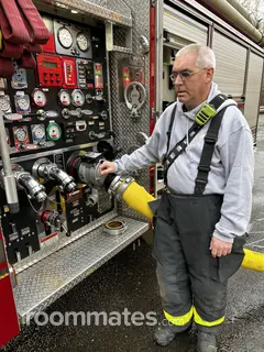 Roommate looking Darien Downtown, CT, $1000