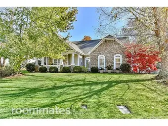 Room for rent in Denver, NC $900, house