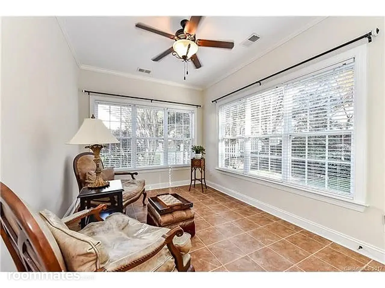 Profile photo 7 of 11