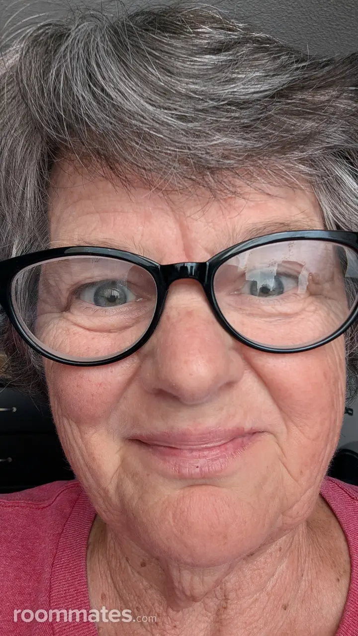 Profile photo 1 of 1