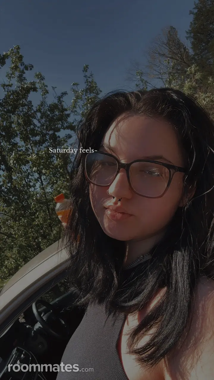 Profile photo 4 of 5