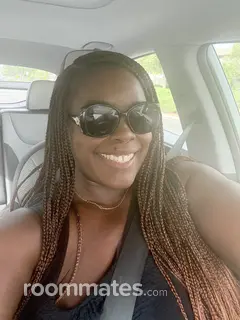 Roommate looking San Diego CA, $1500