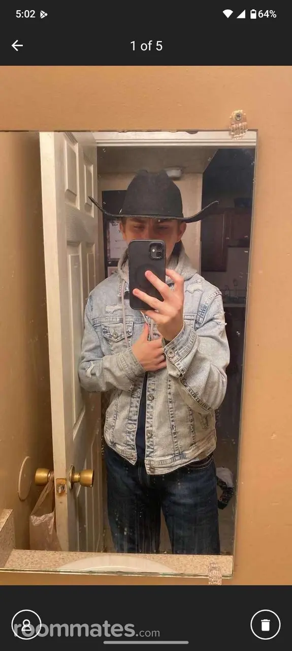 Profile photo 3 of 11