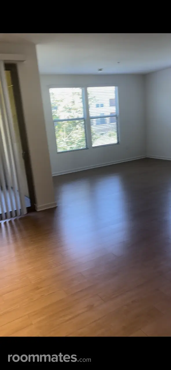 Profile photo 9 of 11