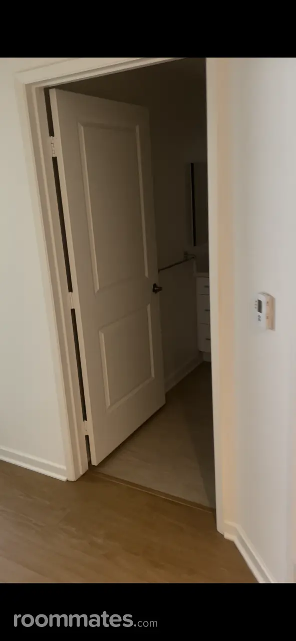 Profile photo 8 of 11