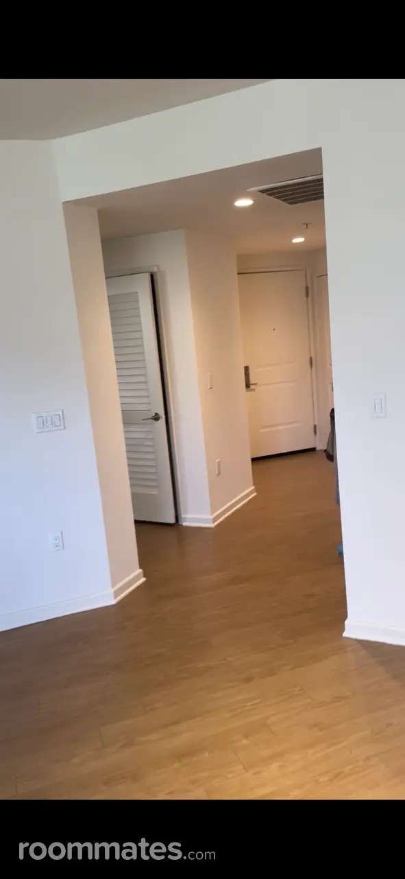 Profile photo 6 of 11