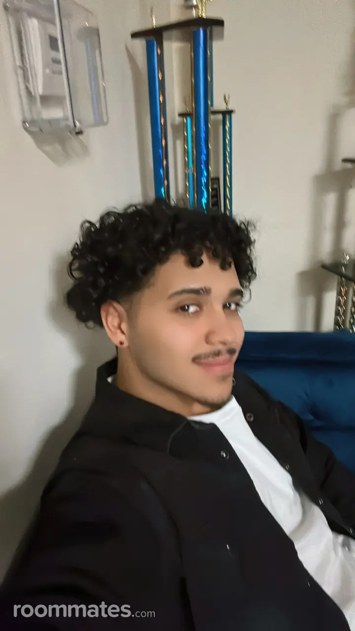Profile photo 2 of 3
