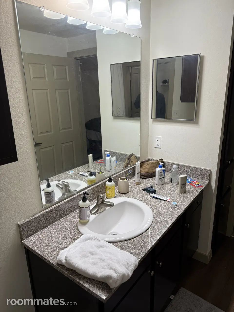 Profile photo 4 of 11