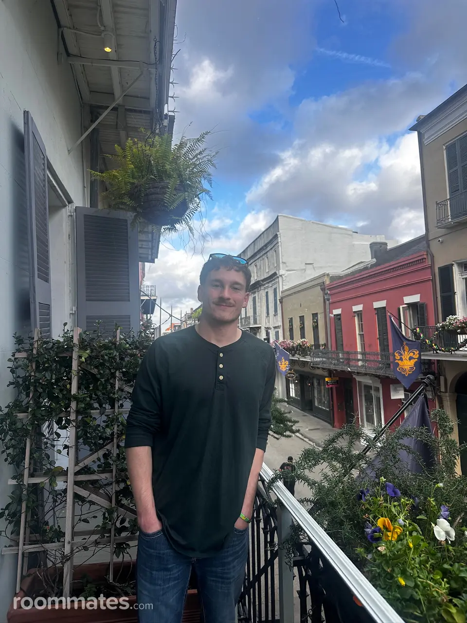 Profile photo 11 of 11