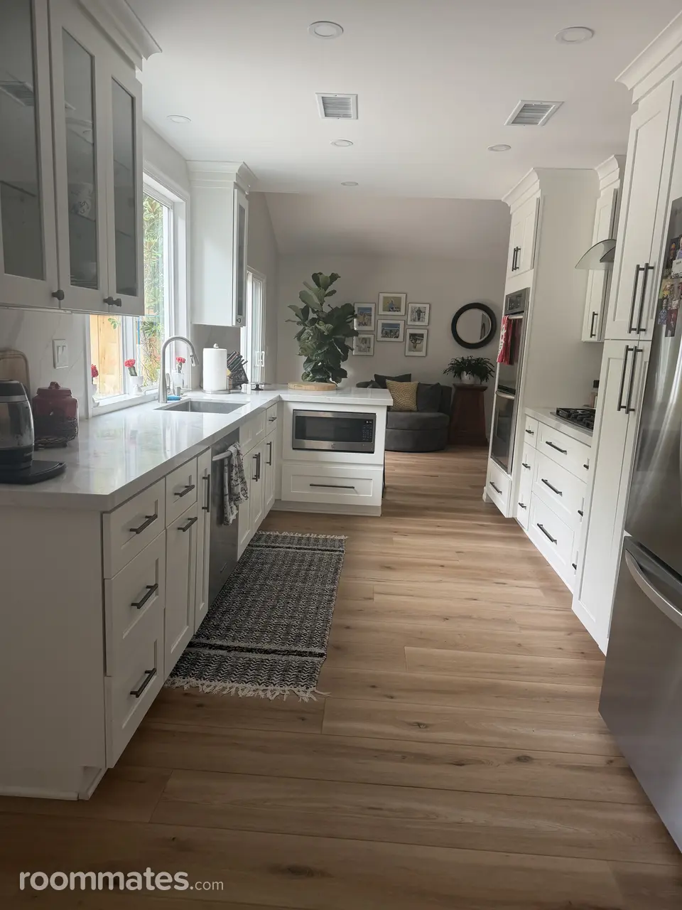 Profile photo 9 of 11