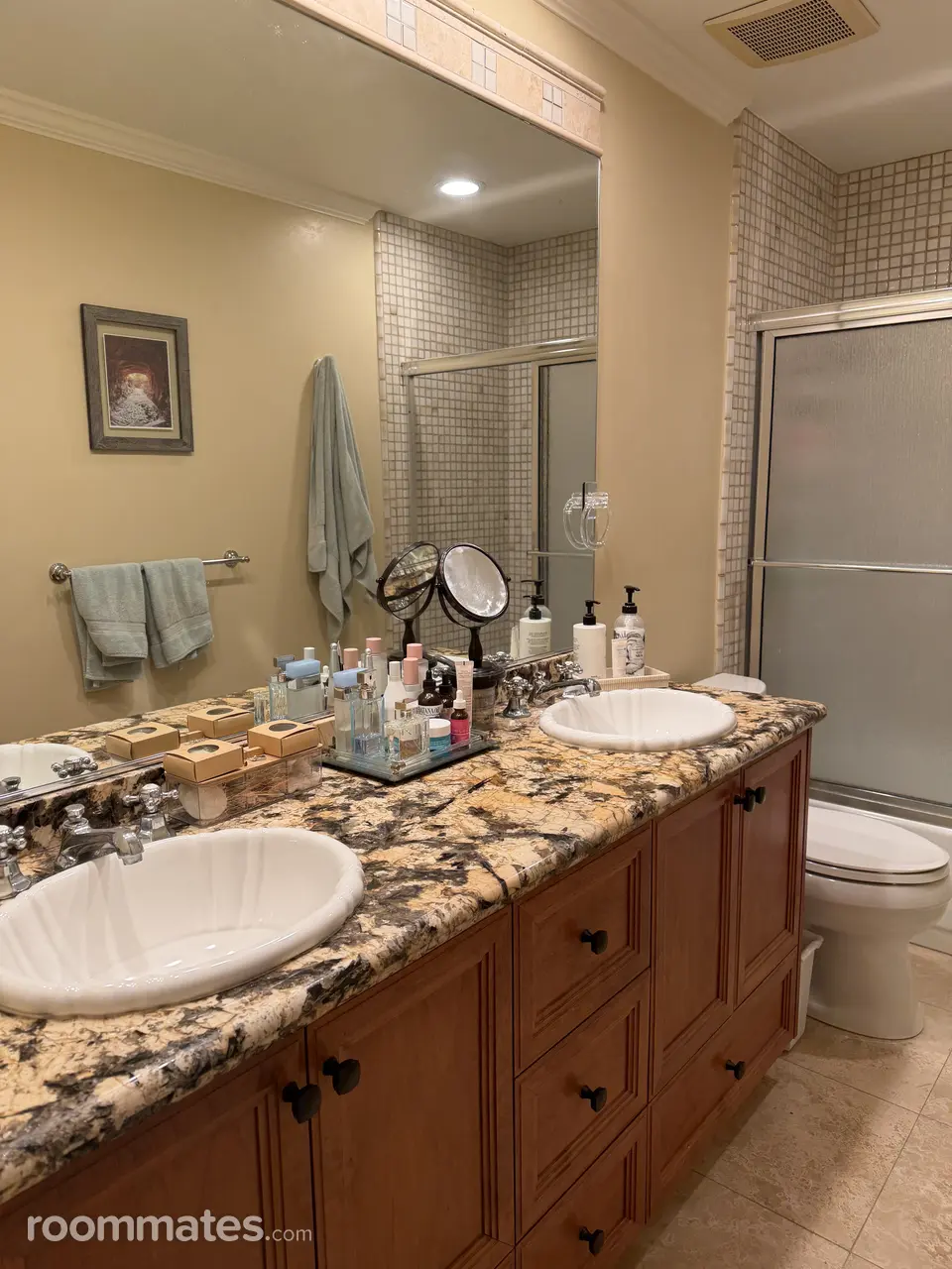 Profile photo 7 of 11