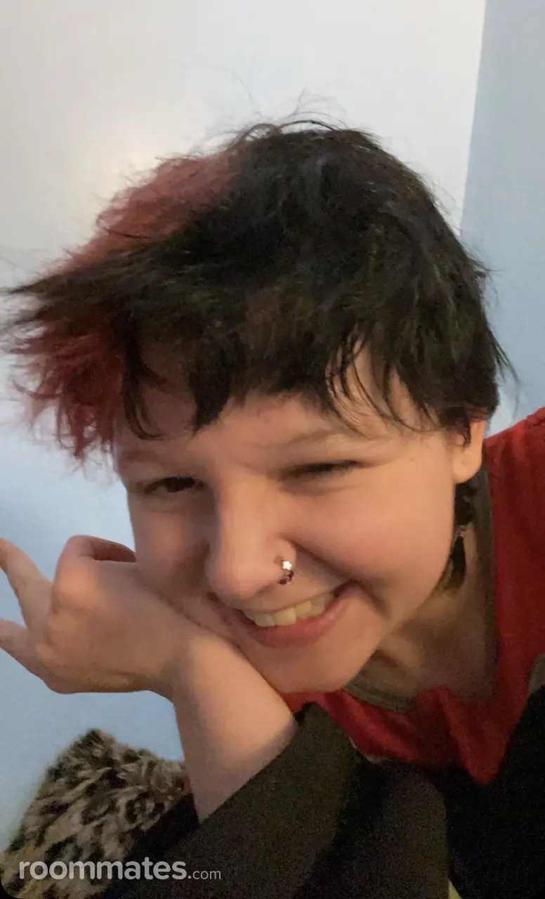 Profile photo 1 of 1