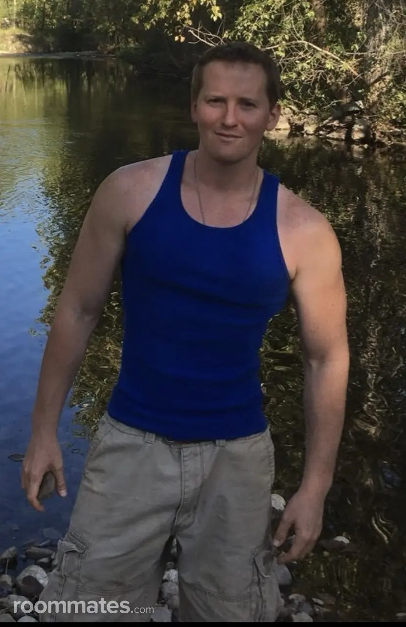 Profile photo 7 of 7