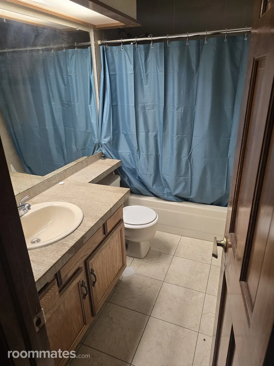 Profile photo 3 of 4