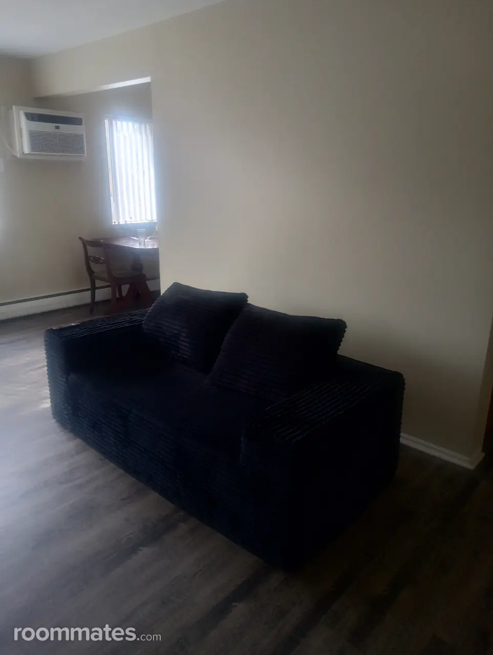 Profile photo 6 of 21