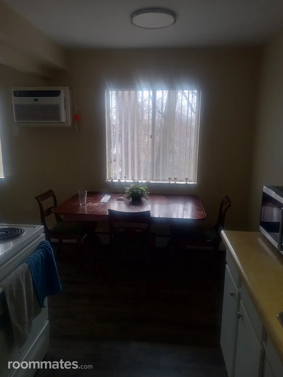 Profile photo 4 of 21