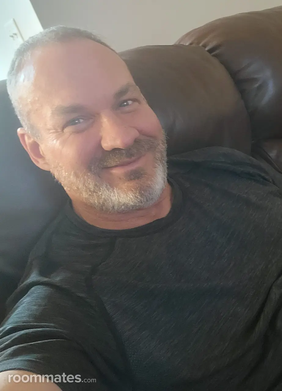 Profile photo 1 of 1