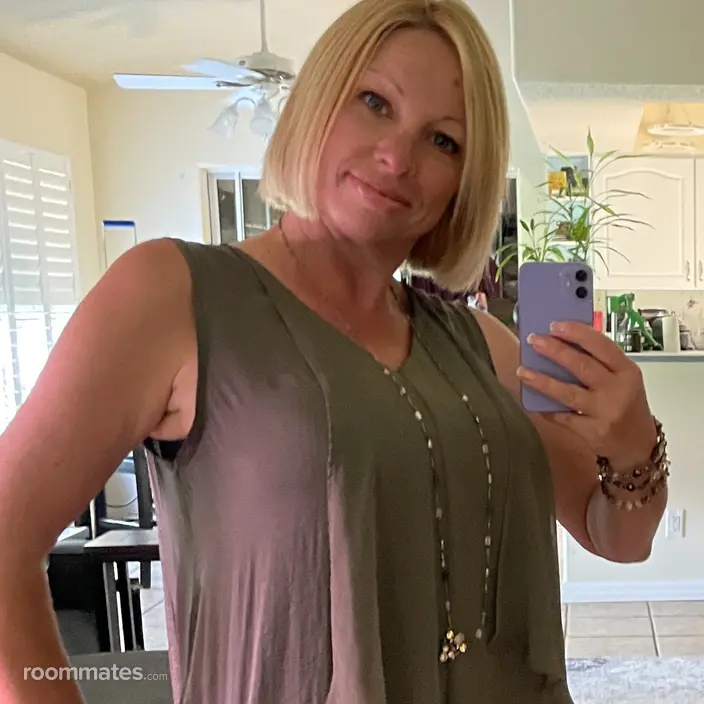Roommate looking The Villages, FL, $800