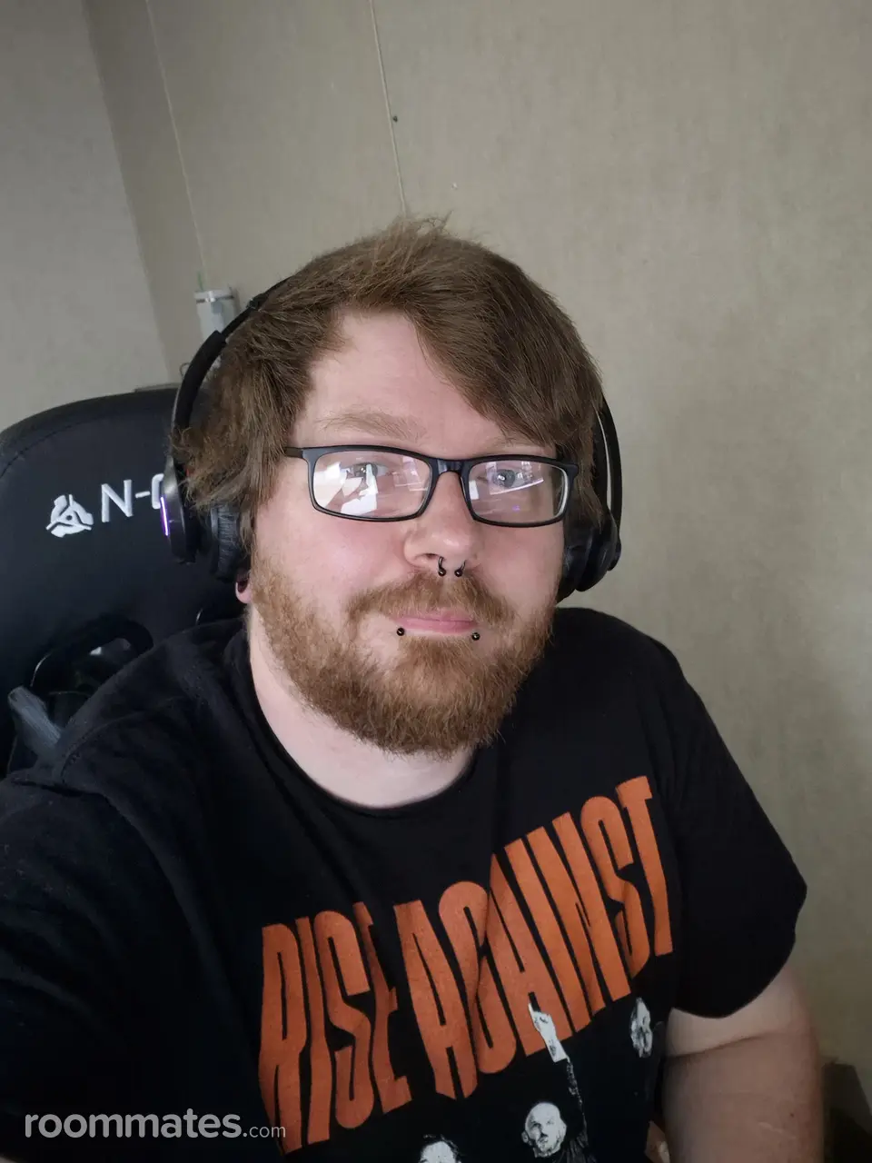 Profile photo 4 of 4