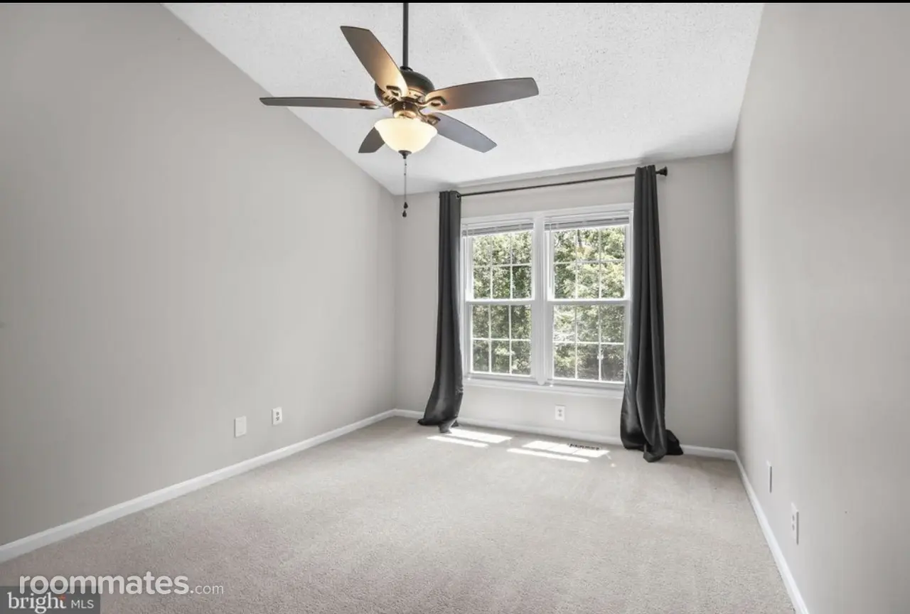 Profile photo 2 of 6