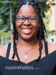 Roommate looking Chicago, IL, $600