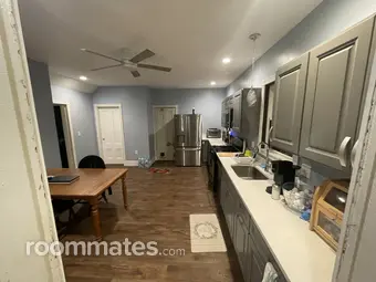 Room for rent in Avon, MA $1000, house